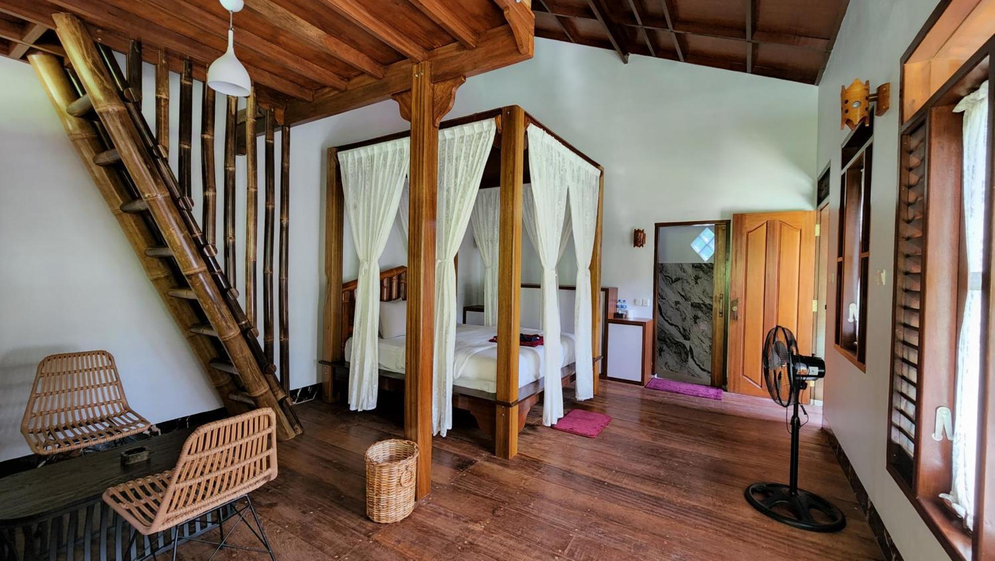 Sam'S Bungalows And Treks Bukit Lawang Exterior foto