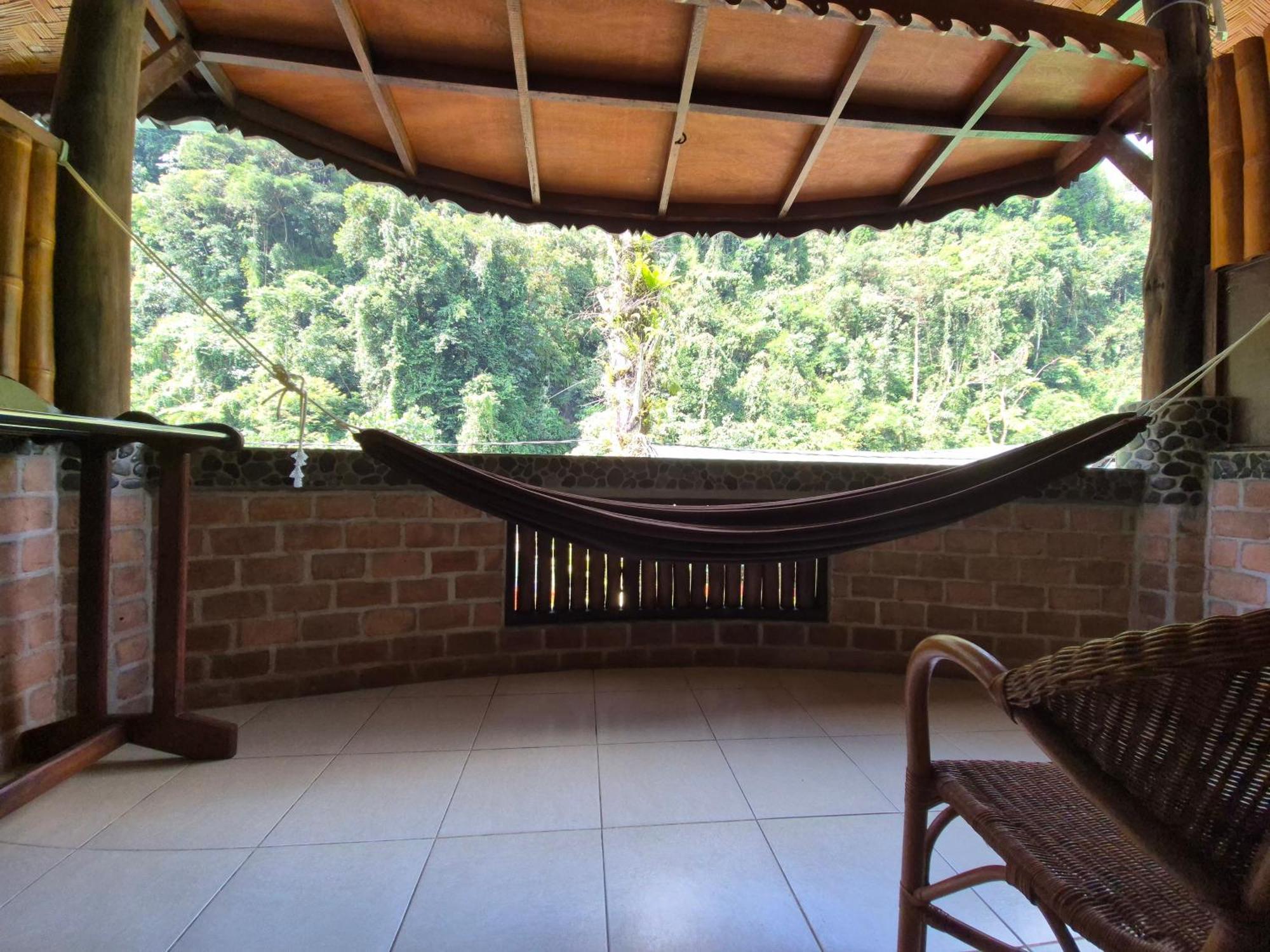 Sam'S Bungalows And Treks Bukit Lawang Exterior foto